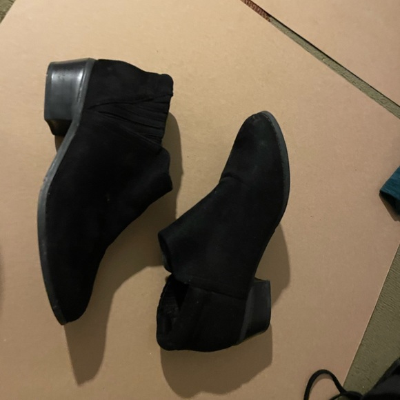 Boot heels - Picture 2 of 2